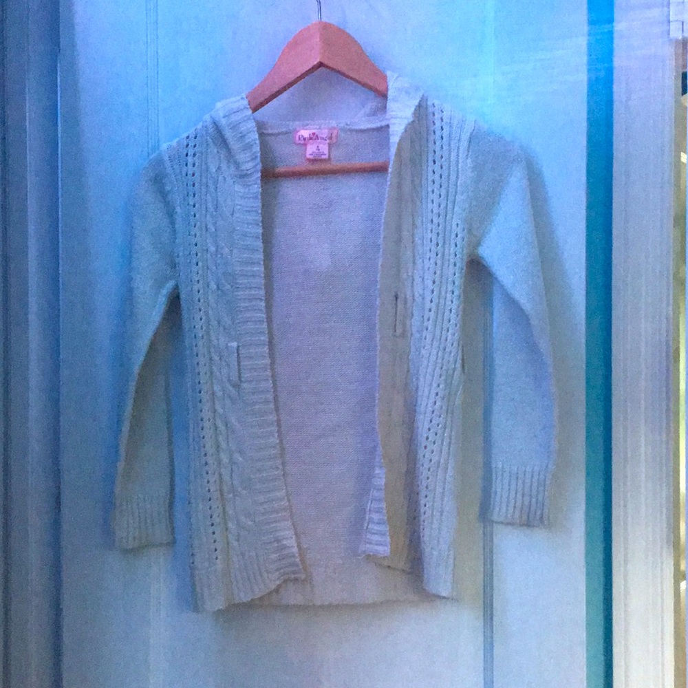 Shimmery sweater with belt